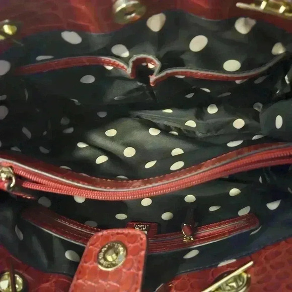 Anne Klein Coast is Clear Red Crocodile Print Womens Bag - Picture 5 of 8